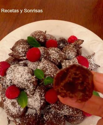 BUÑUELOS DE CHOCOLATE Y NARANJA