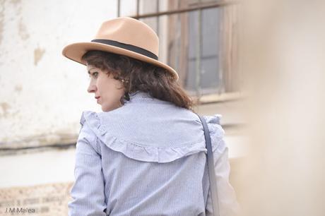 COLABORANDO CON DRESSLILY. CAMISA BORDADA