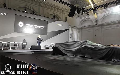 Renault presenta el R.S.17 | Su coche para la temporada 2017 de F1 Renault presenta el R.S.17 | Su coche para la temporada 2017 de F1