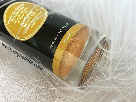 El Lujo del Polvo de Oro en mi Piel de la Mano de Innossence