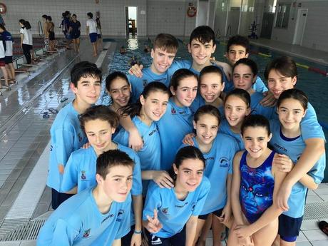 Todas la categorías del Club de Natación Dos Hermanas compitieron el pasado fin de semana