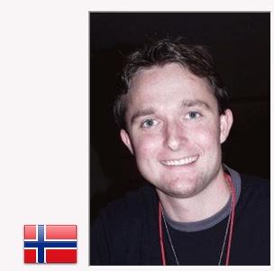 Ahí está, es él; su nombre: MAGNUS CARLSEN !! (13)