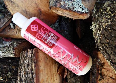 iHerb: Champú de manteca de karité de Beautiful Curls. Rizos de escándalo con un 