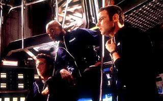 Esfera (Sphere, Barry Levinson, 1998. EEUU)