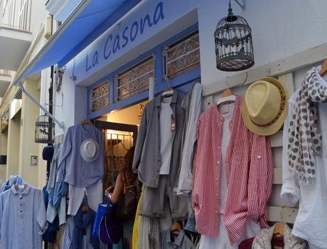 Un poco de mar: Sábado en Sitges, Domingo en Barceloneta