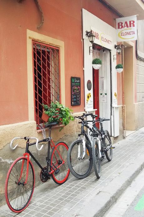 Un poco de mar: Sábado en Sitges, Domingo en Barceloneta