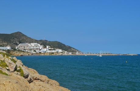 Un poco de mar: Sábado en Sitges, Domingo en Barceloneta