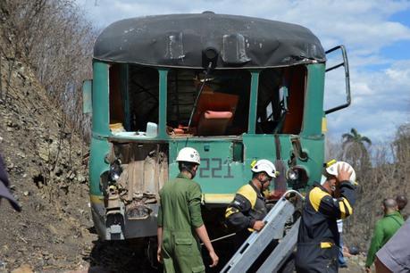 ¡URGENTE! 6 muertos y unos 50 heridos en accidente ferroviario en Cuba