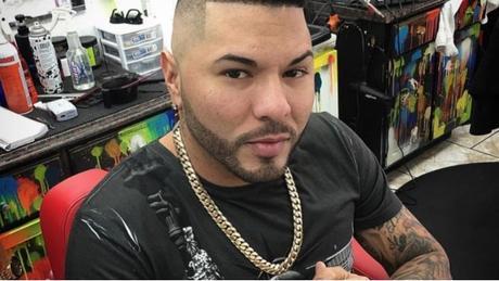 El Chacal admite sus pecados en Alfombra Roja Premios Lo Nuestro