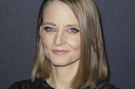 Jodie Foster y Michael J. Fox protestan contra la política migratoria de Trump