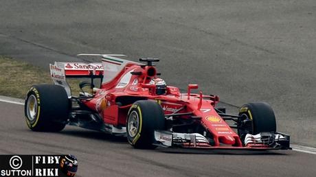 ¿Por qué el Ferrari del 2017 se llama SF70-H? | ¿Tan rápido com el F2004?
