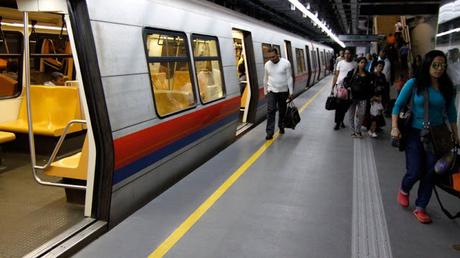 Metro de Caracas (@metro_caracas)  rechaza 