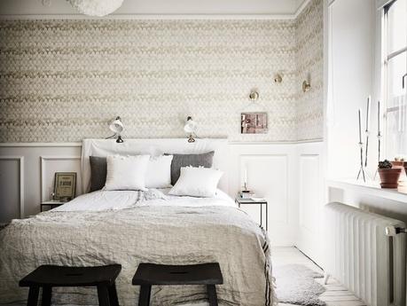 Un tercio de la vivienda para la cocina sillas thonet 209 pisos con paredes de cristal piso sueco gran mesa comedor decoración interiores cocina grande piso pequeño casas amplias para dos blog decoración nórdica 