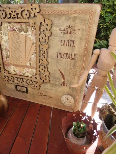 Con un marco calado.....