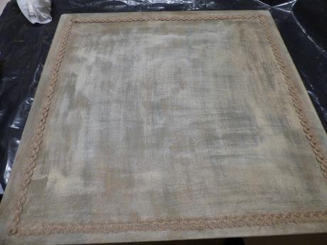 Con un marco calado.....