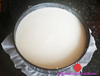 Tarta de Natillas de Coco con Baño de Chocolate