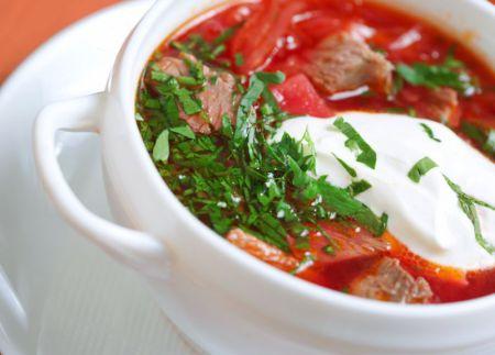 Una rica sopa borscht