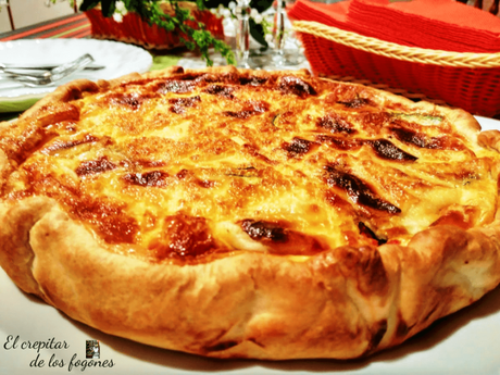 TARTA DE TOMATE, CALABACÍN Y QUESO FUNDIDO