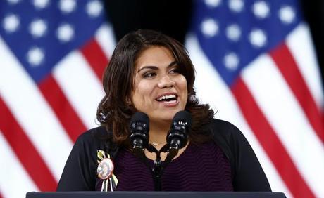 Ahora Trump podría impulsar la idea de hacer legal a millones de inmigrantes indocumentados