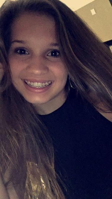 Chico le pide una foto desnuda y ella le manda foto genial Chico le pide una foto desnuda y ella le manda foto genial