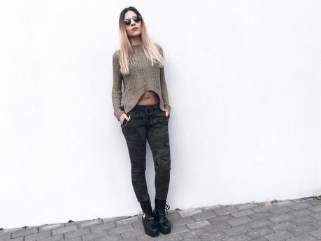 MILITARY GREEN