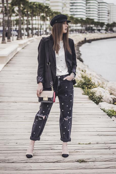 Studded Jeans - Pantalones con tachuelas