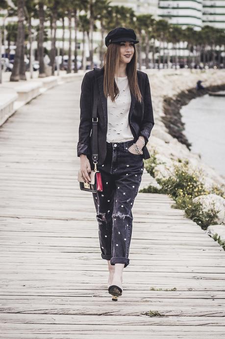 Studded Jeans - Pantalones con tachuelas