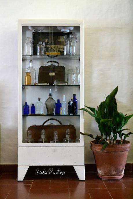 CÓMO DIFERENCIAR ENTRE ANTIGÜEDADES, VINTAGE, BROCANTER Y RETRO