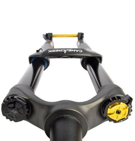 ¡Nueva Cane Creek Helm!