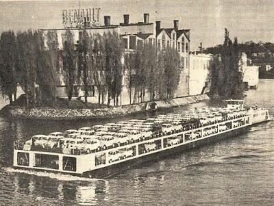 Transporte fluvial del Renault 4