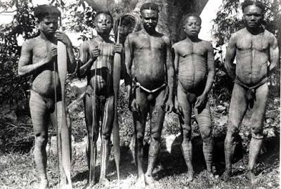 Los andamaneses, un grupo de pigmeos en la India.