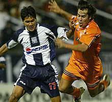 04 de Marzo en Alianza Lima [Himno Blanquiazul]