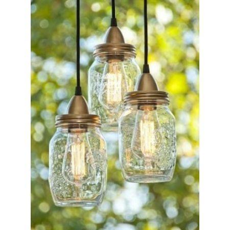 Crea tu propia lámpara de techo con botellas recicladas