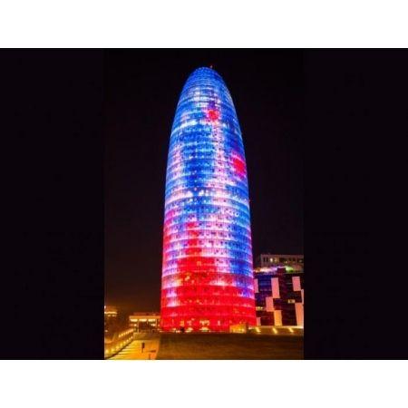 La Torre Agbar icono de iluminación y de Barcelona