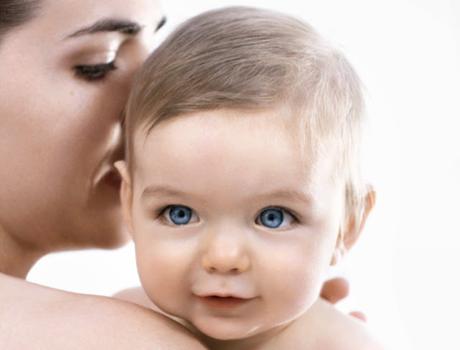 Physio Calenduline® el Activo que Refuerza y Protege la Piel del Bebé de Klorane