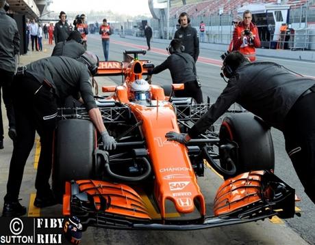 Según Bob Fernley, McLaren puede luchar por la cuarta plaza del mundial con Force India