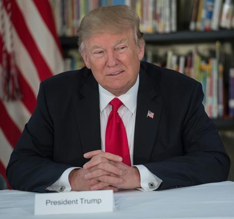 Se prevé para el próximo lunes la firma del nuevo decreto migratorio de Trump