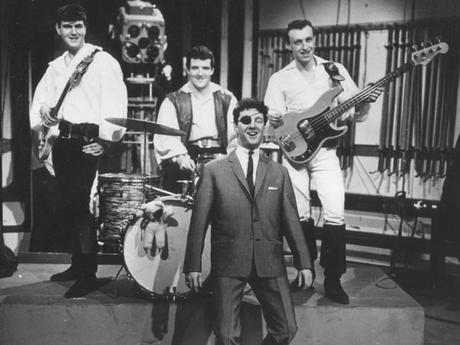 IMPRESCINDIBLES SEGUNDAS FIGURAS DEL R&R Y ROCKABILLY . Además de los nombres de leyenda, el rock & roll a la clásica y el rockabilly cuentan con un magnífico segundo plano en el que se sitúan entrañables e imprescindibles personajes que, con algo ...