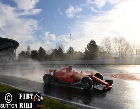 Raikkonen pide más test sobre pista mojada