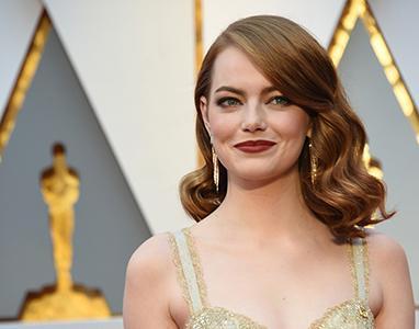 El maquillaje de Emma Stone en los Oscars 2017 por NARS