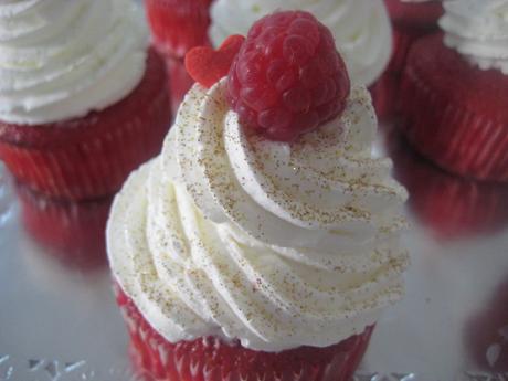 CUPCAKES DE FRAMBUESA Y QUESO