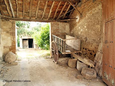 Arquitectura popular : El Berrocal