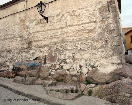 Arquitectura popular : El Berrocal