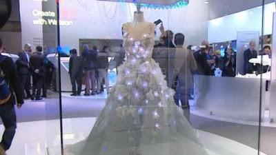 Novedoso vestido que revela las emociones