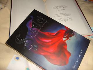 Reseña 233. Scarlet(Crónicas lunares #2) de Marissa Meyer
