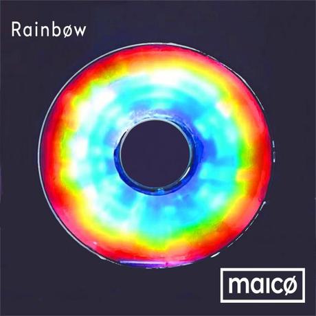 Primer single de MAICO