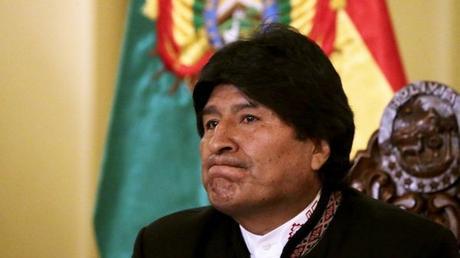 Evo Morales tiene una “tumoración en la laringe”