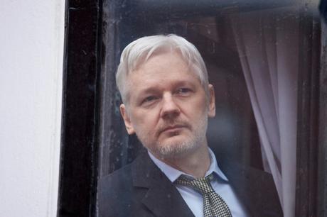 Trump y Assange arremeten contra la CIA Trump y Assange arremeten contra la CIA