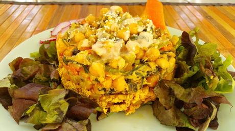 Revuelto cremoso de garbanzos y berros al tahini