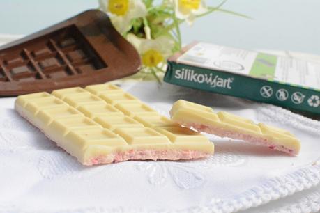 Tableta de chocolate blanco y frambuesas